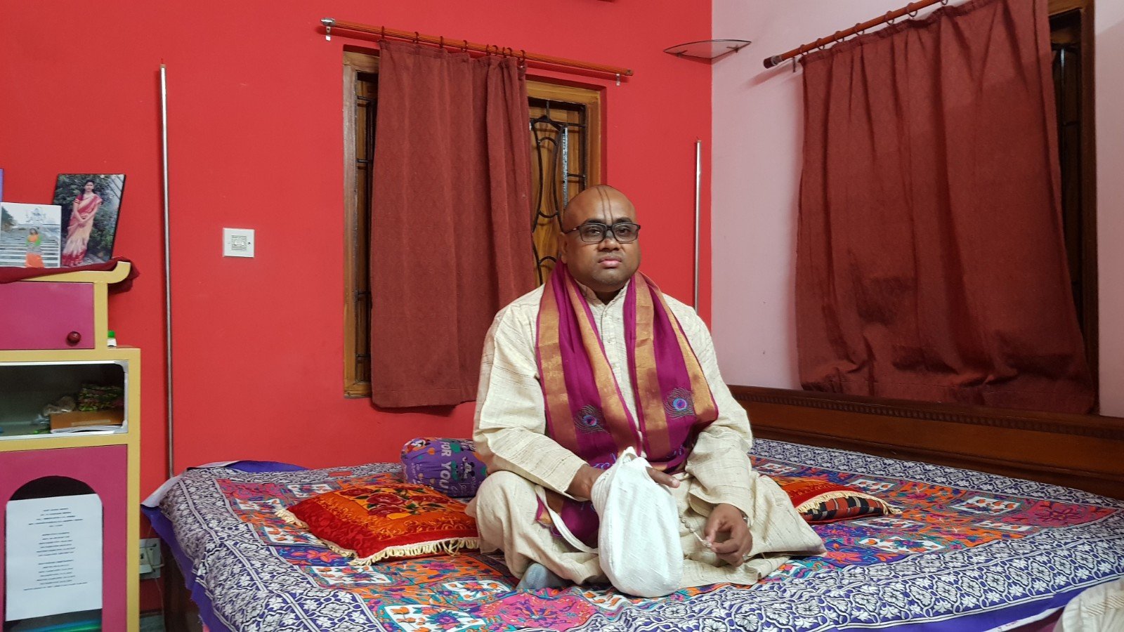  Visiting devotees. Asansol. 2019.11.18